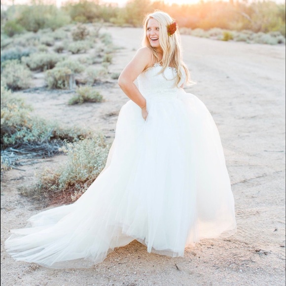 Demetrios wedding dress - Picture 3 of 6